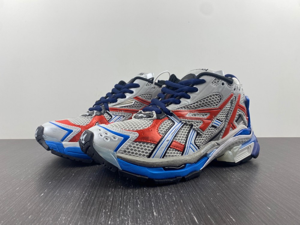 Ba*len*cia*ga runner sneakers