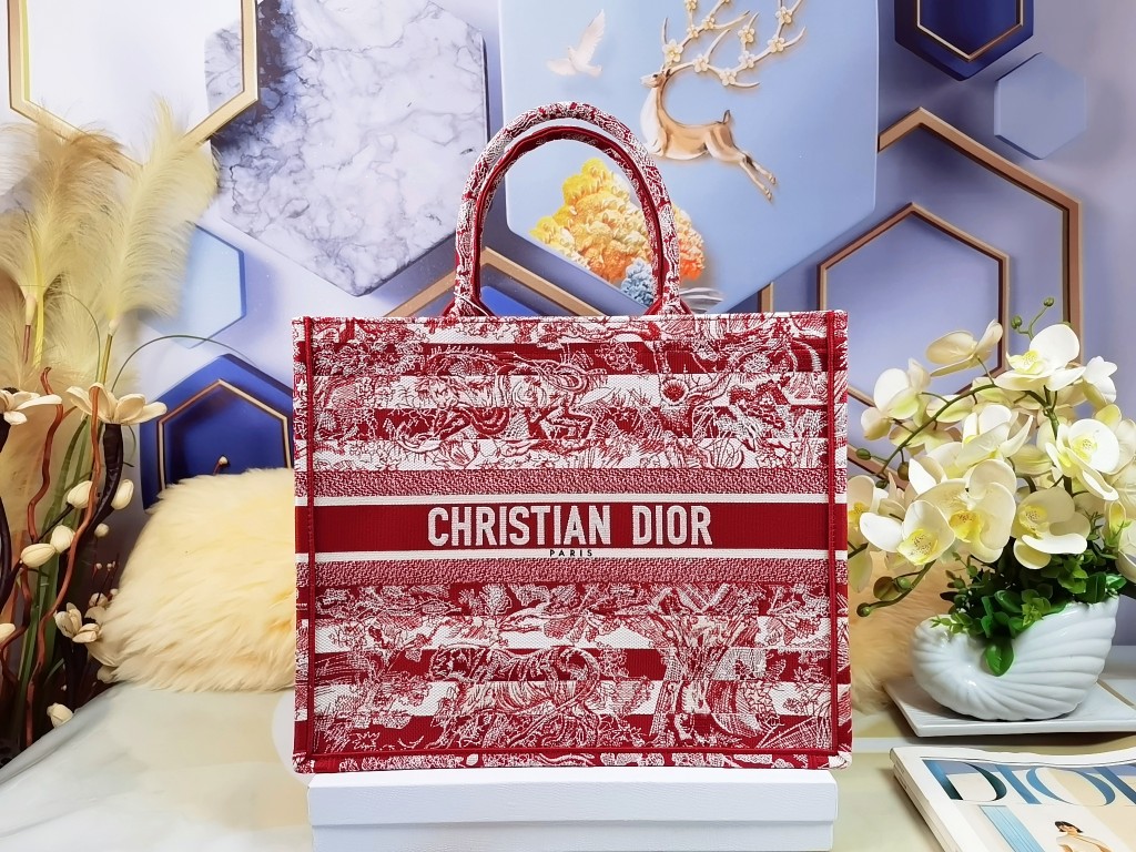 D*or book tote