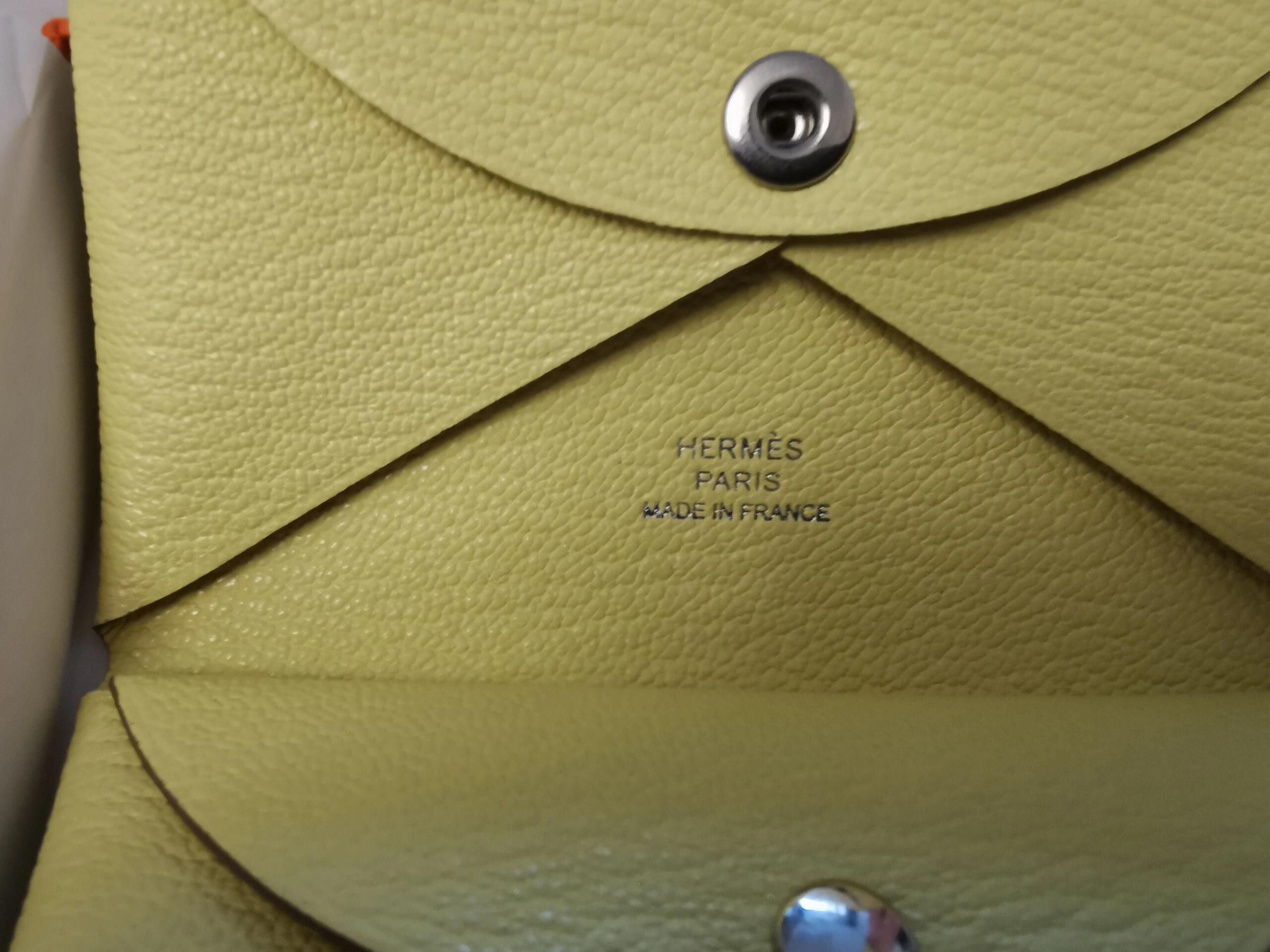 H**mes wallet epsom