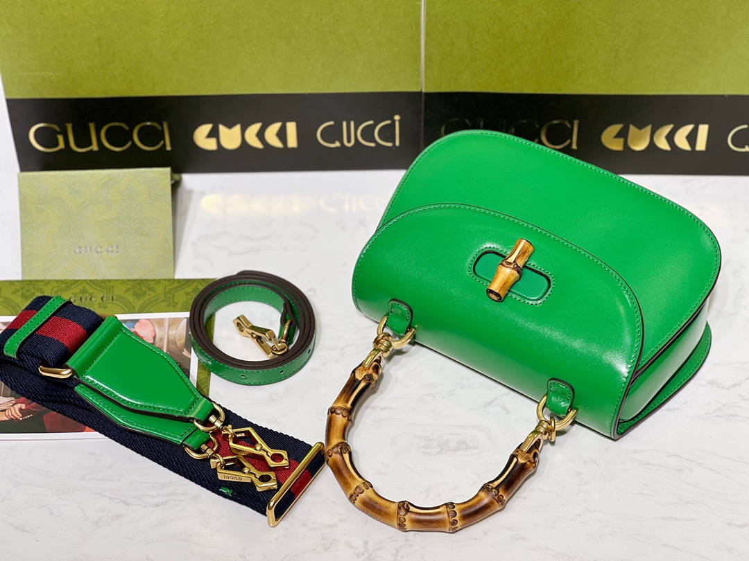 G*u*i bamboo handbag-211*15*7cm
