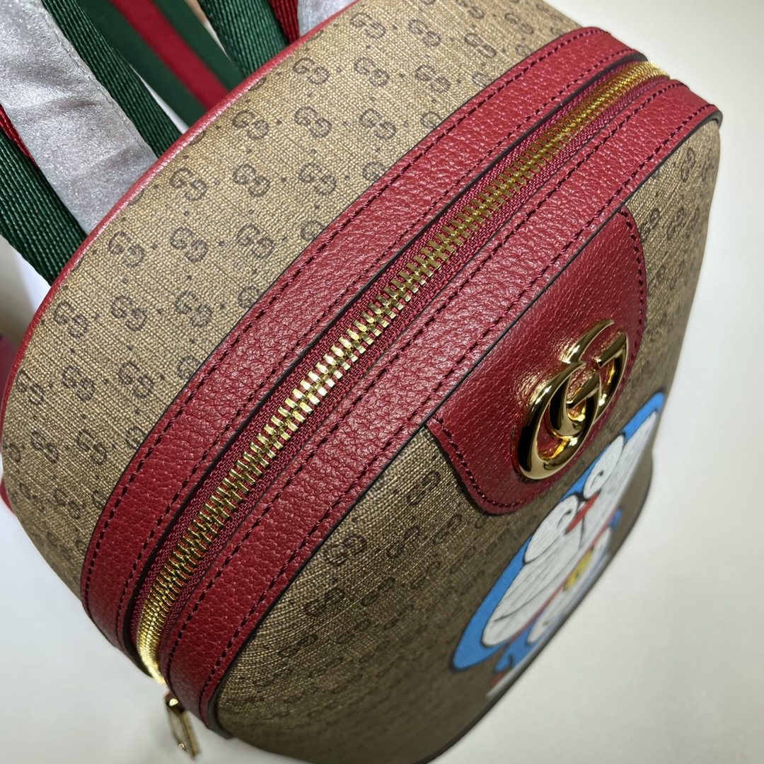 G*u*i backpack-22*29*15cm