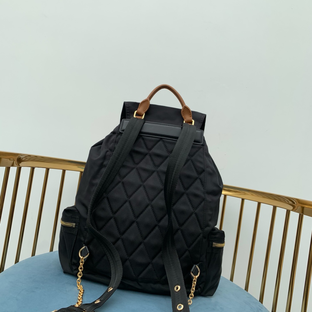 B**rry rucksack backpack-28x42cm