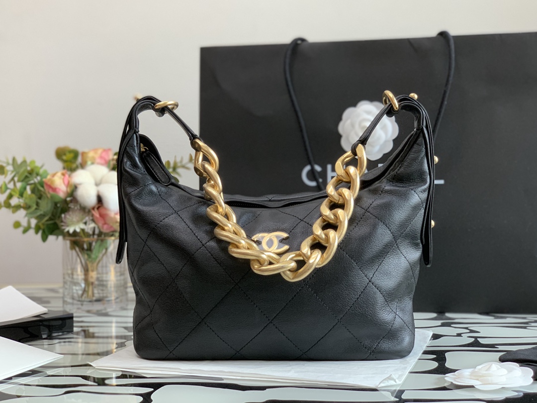 CHANLE Tote Bag