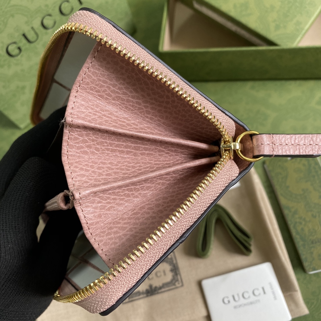 G*u*i wallet-19*10*2cm