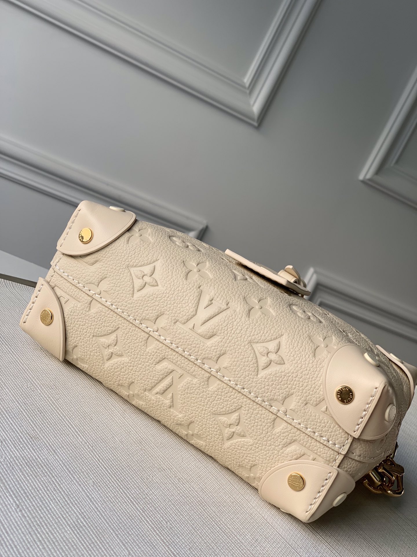l0*is V*t0n petite malle souple-20x12x9.5cm