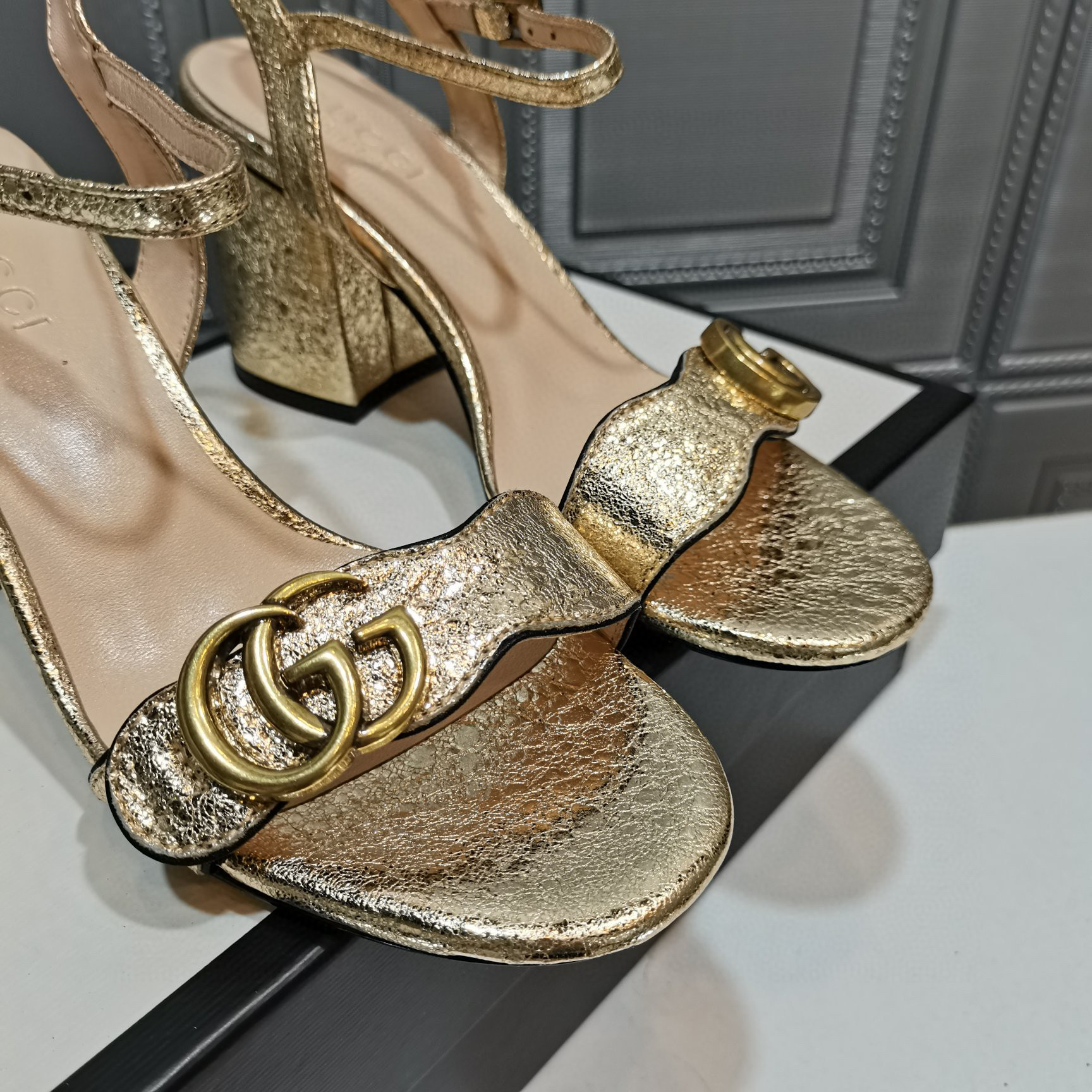 G*u*i heels-7.5cm
