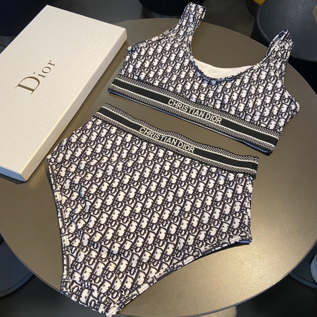 D*or swimsuit