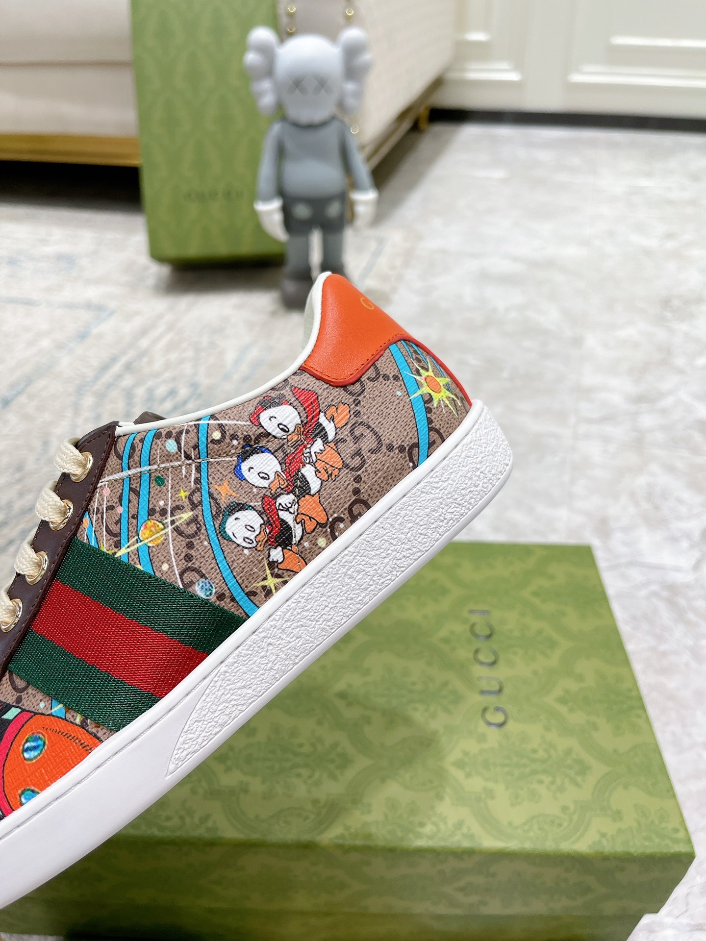 G*u*i sneakers