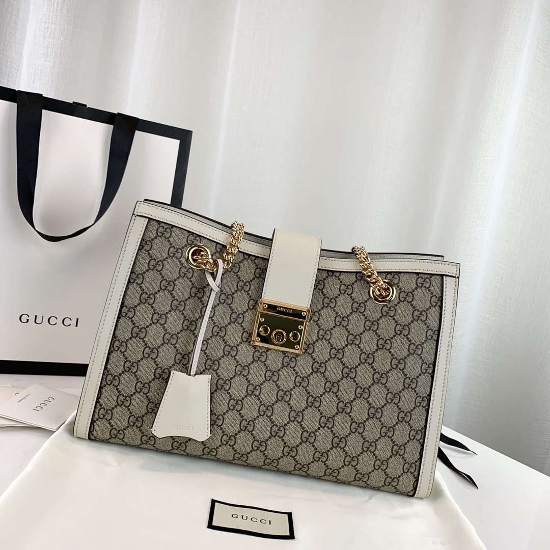 G*u*i padlock bag-35x23x14cm