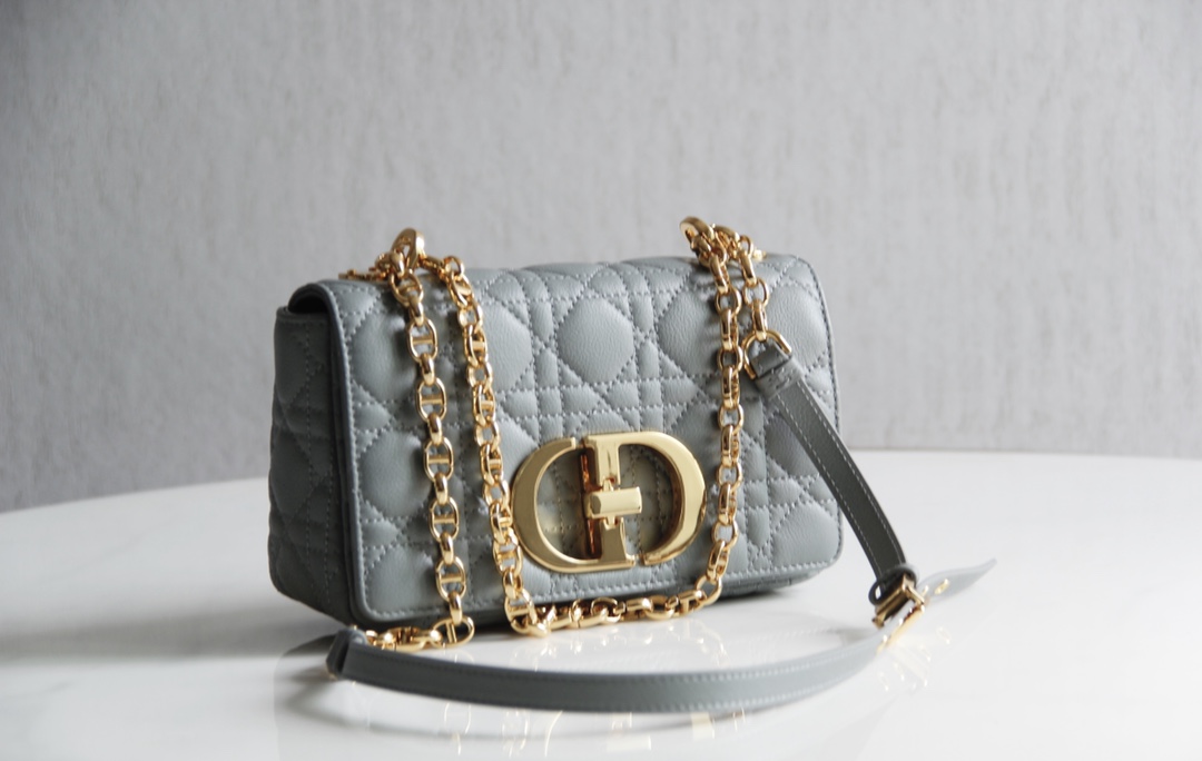 D*or 2021 caro bag-20*12*7cm