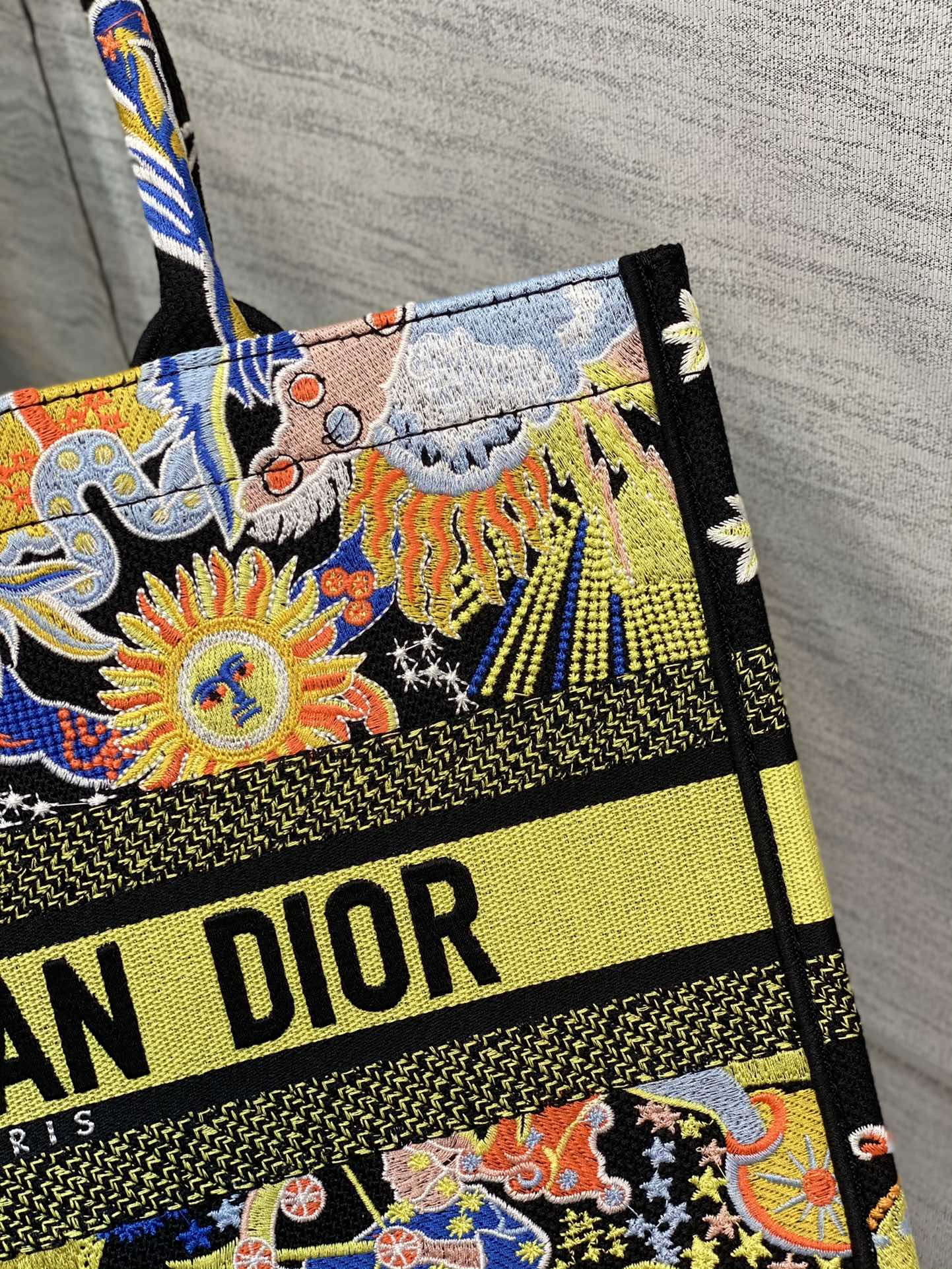 D*or small book tote-36.5cm