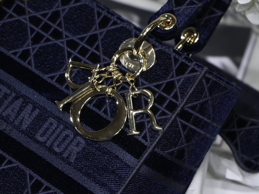 lady D*or handle bag-24cm