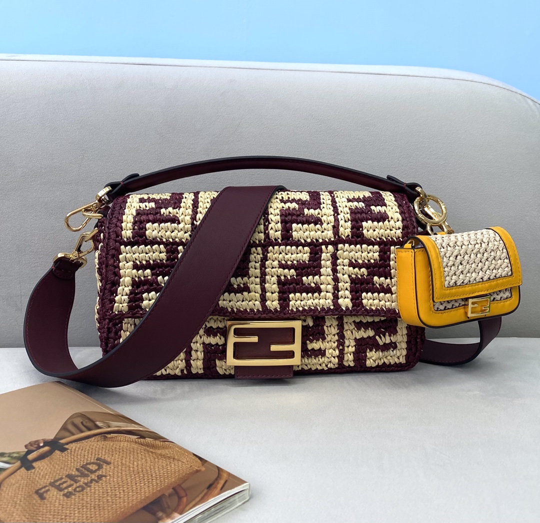 F**di medium baguette bag-26x15x4cm