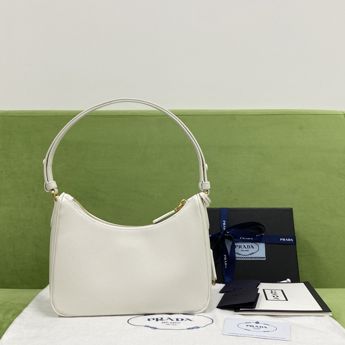 Prad 1BC204 Hobo-22x6x17CM