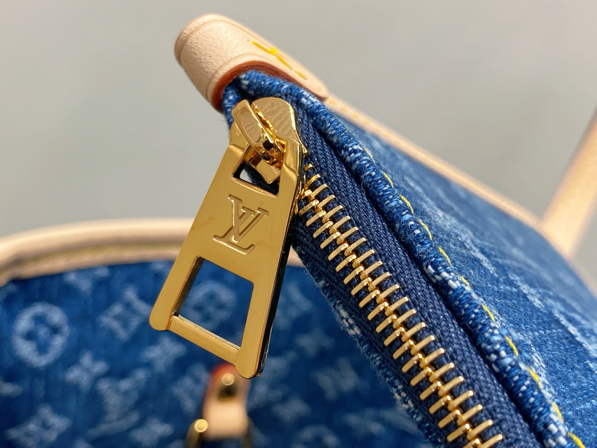 l0vis Vvtt0n neverfull mm-31*28*14cm