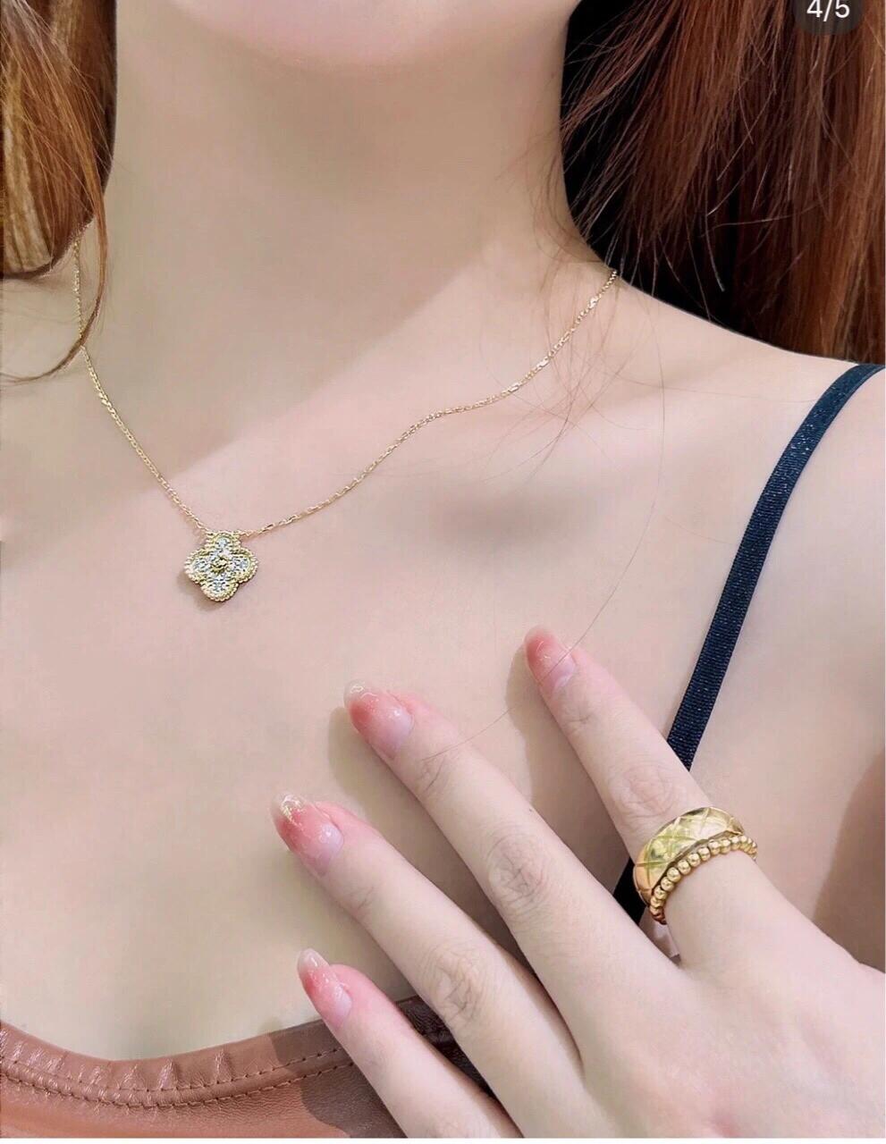 Vca Necklace