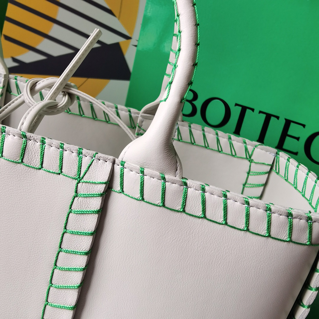 B0tte*a arco tote-30x20x11.5cm