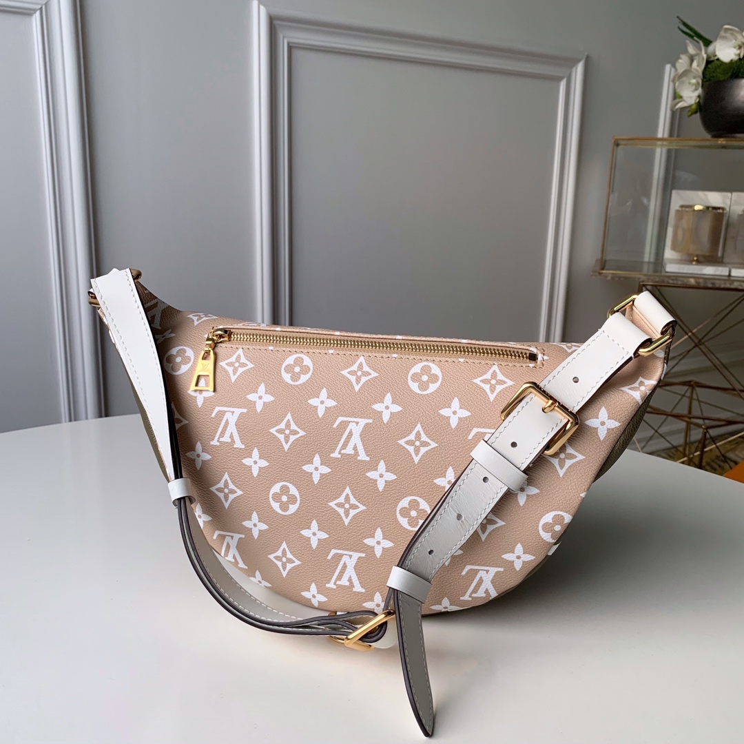 l0*is V*t0n bum bag-37*14*13cm