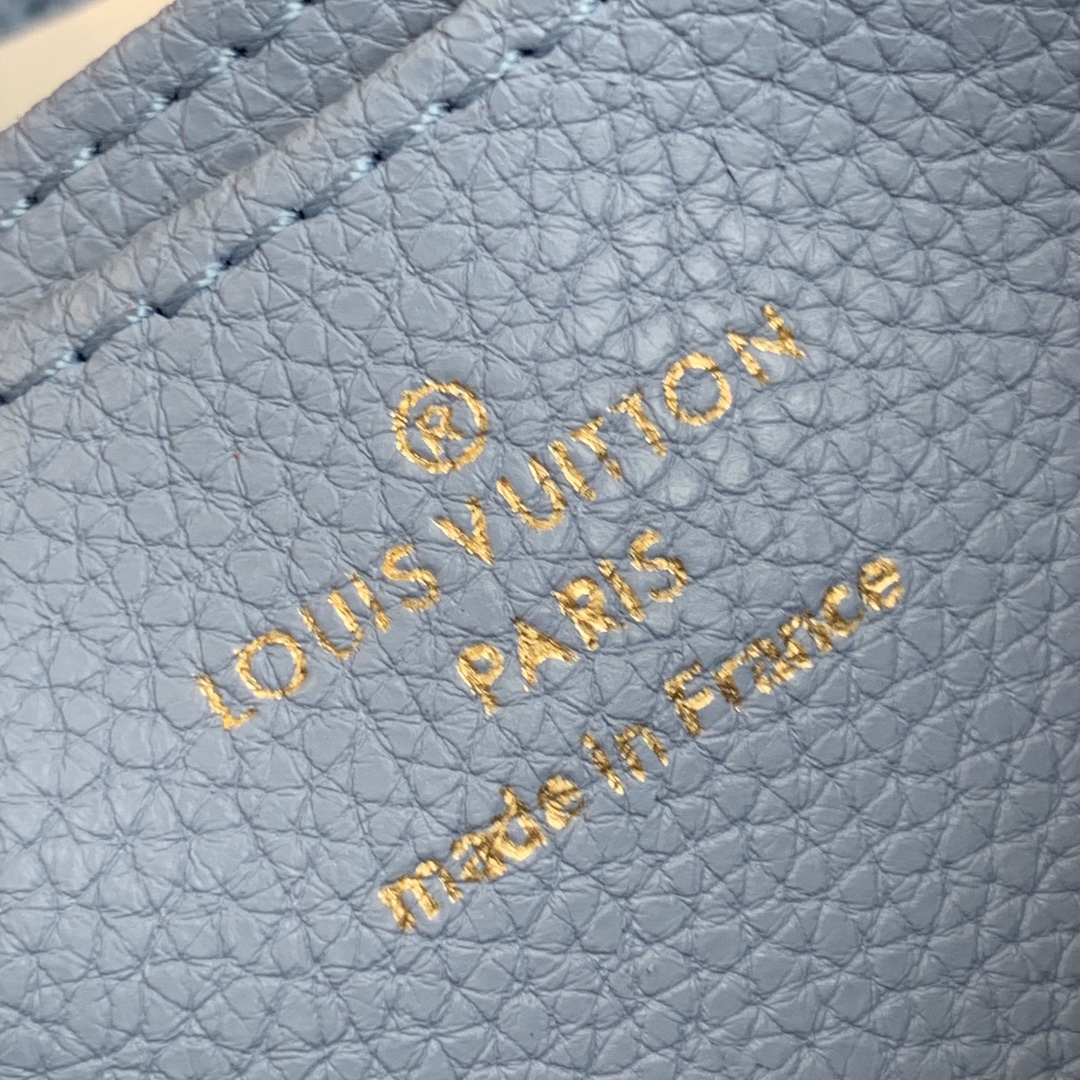 l0*is V*t0n by the pool zippy wallet-11*8.5*12cm