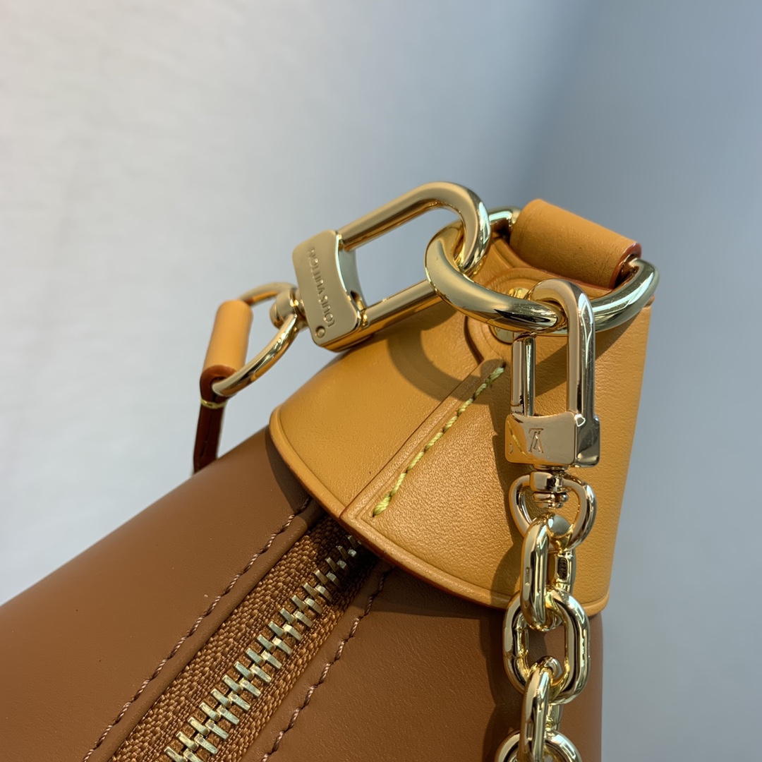l0*is V*t0n marelle tote 38×30×10cm