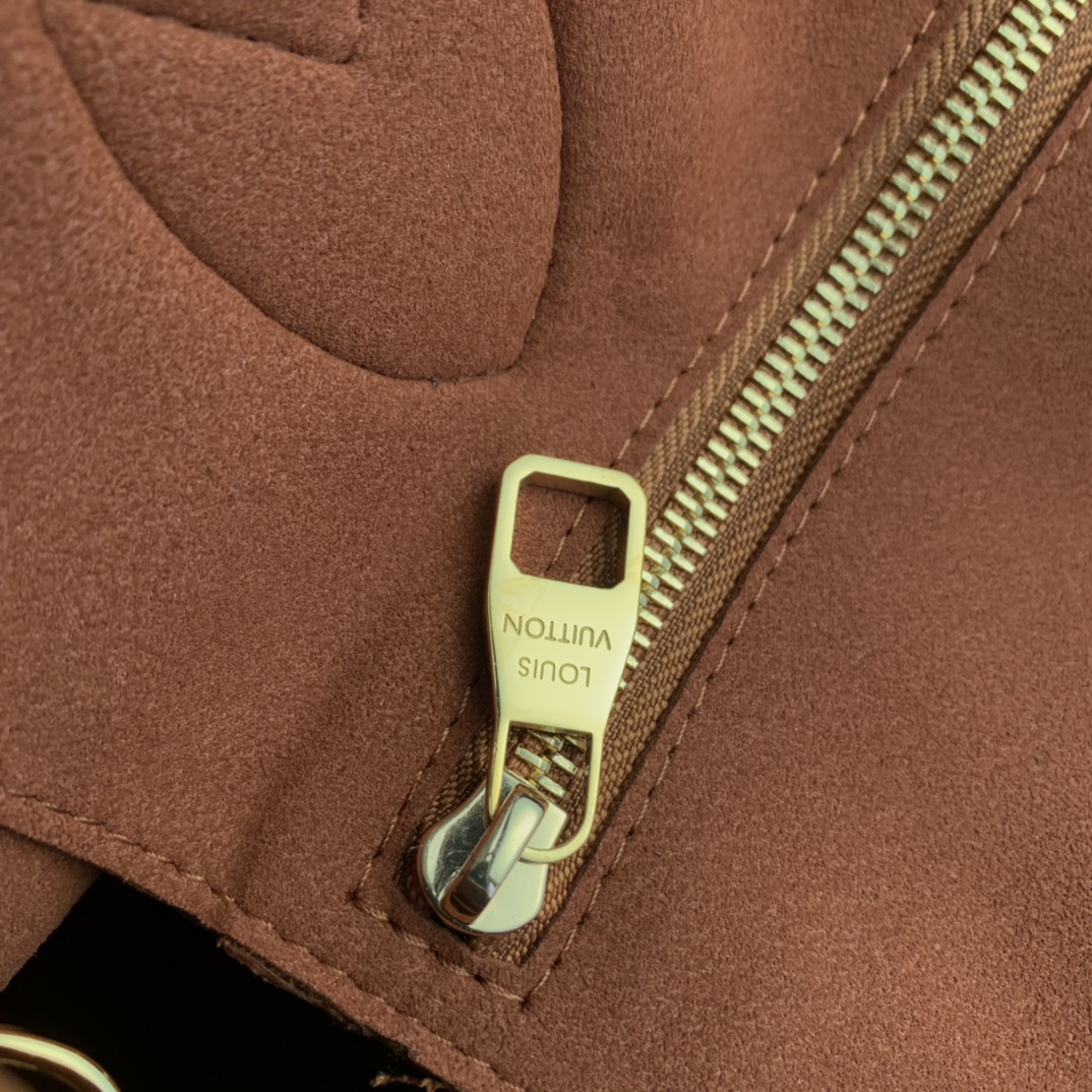 l0*is V*t0n neverfull m46102-32*29*17cm
