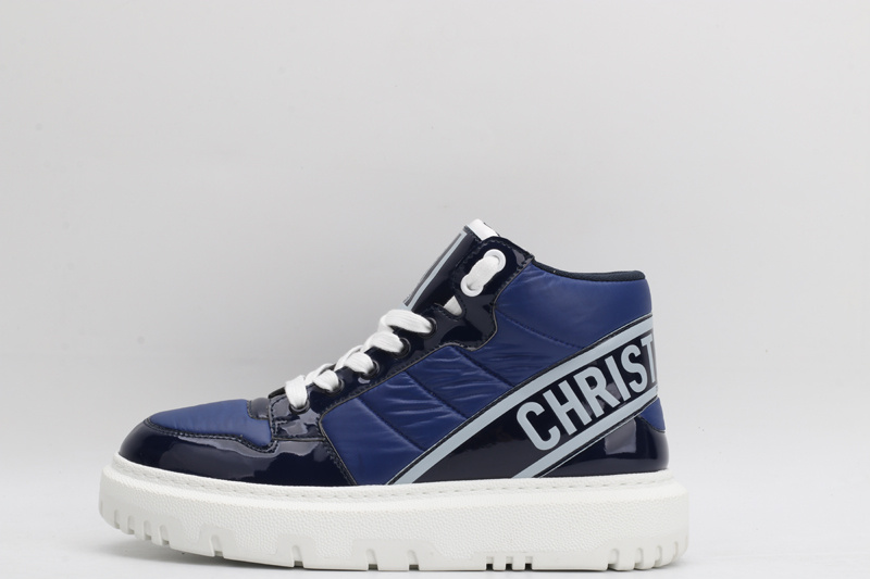 D*or high-top sneakers