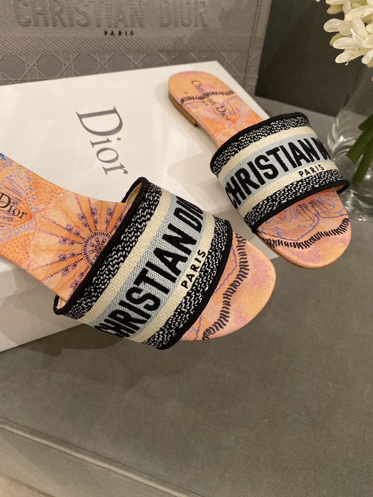D*or slippers