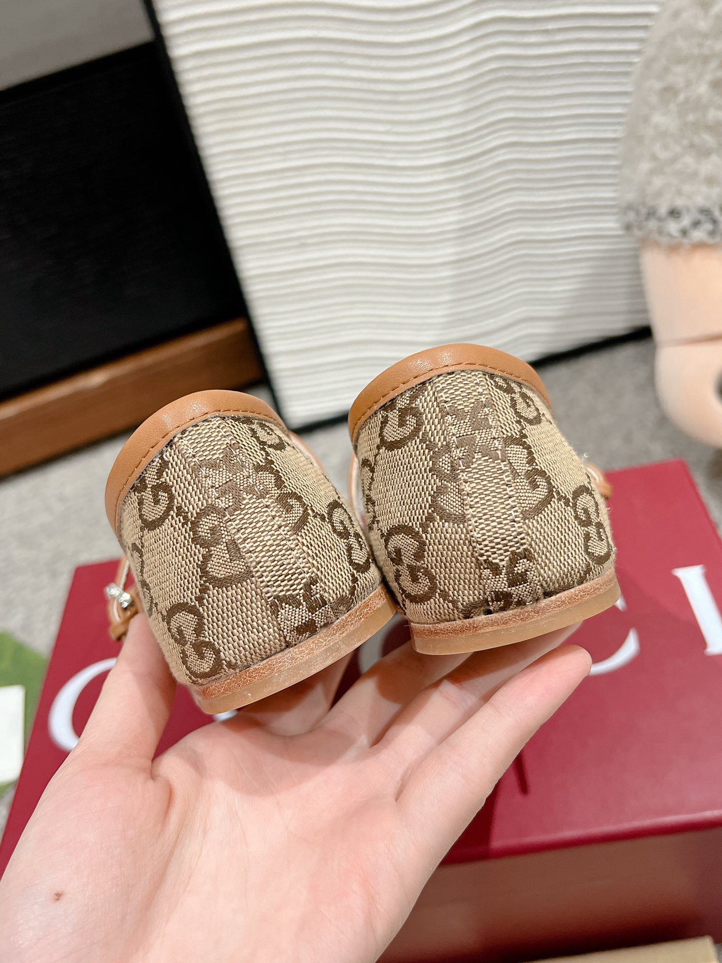 Gvc*1 loafers