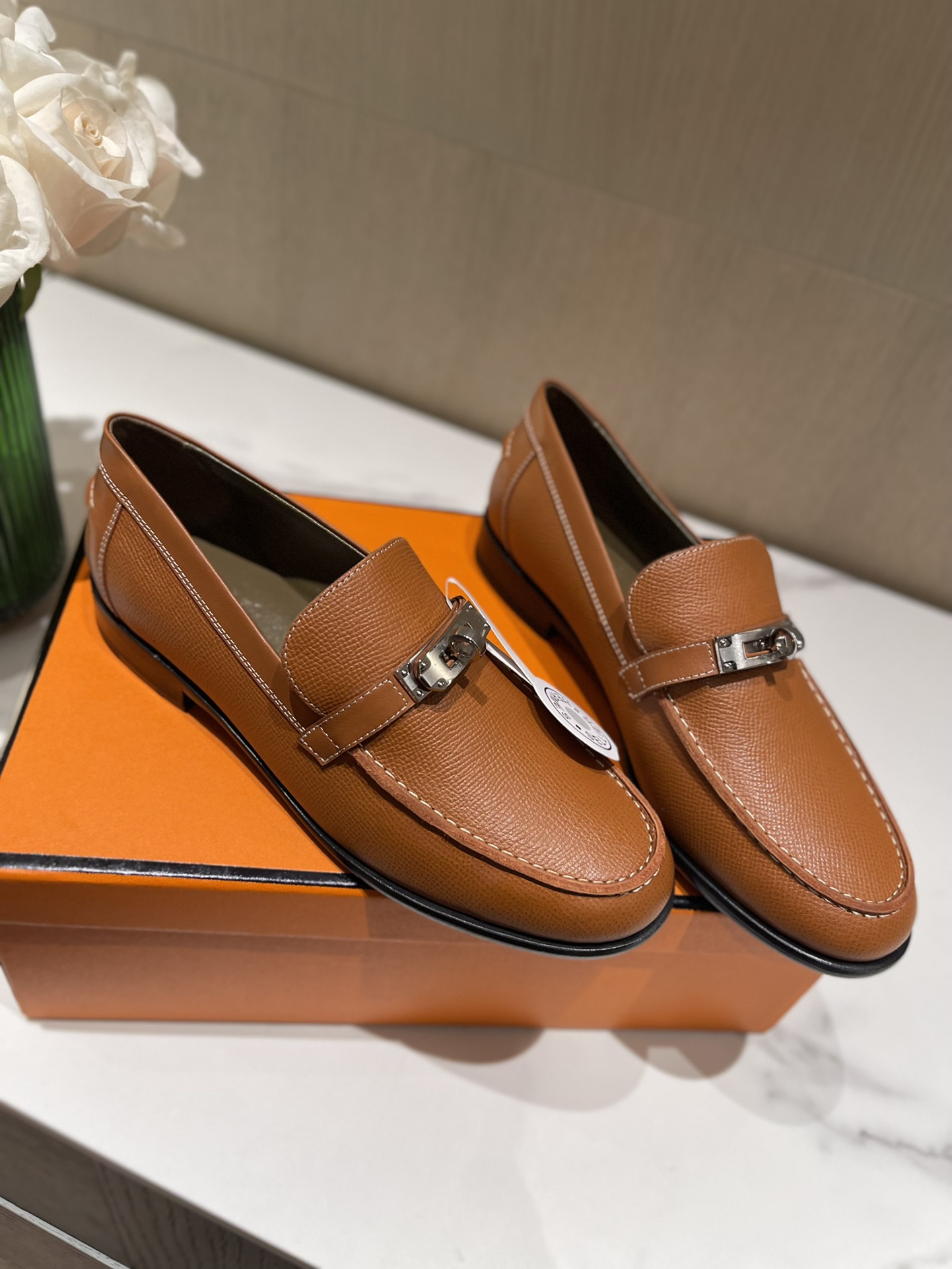 H**mes loafers(eu35-eu40)