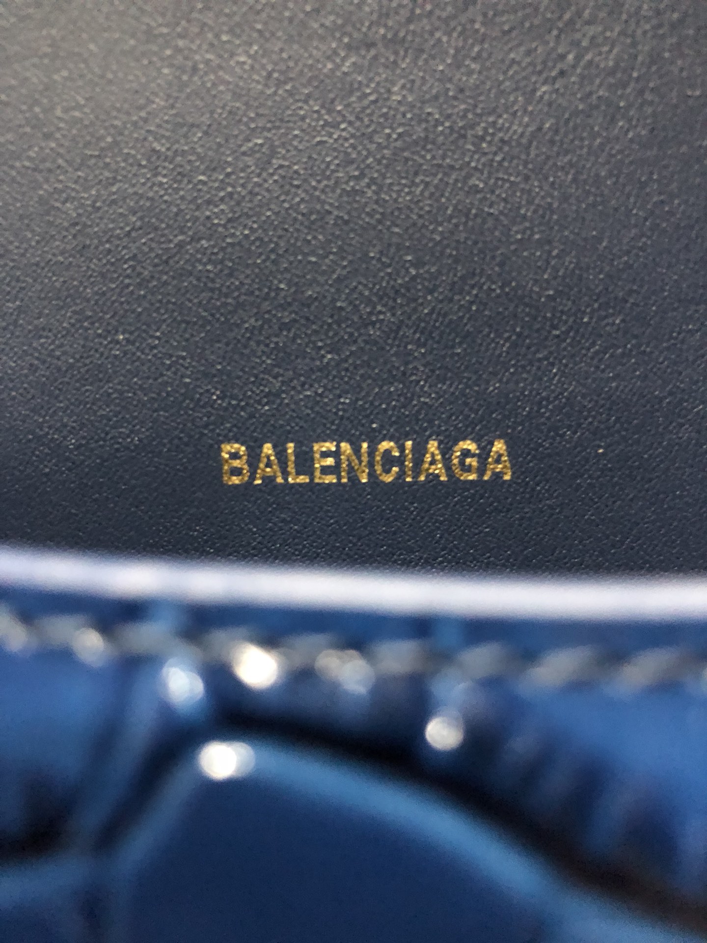 Ba*len*cia*ga small hourglass bag-13*8*19cm
