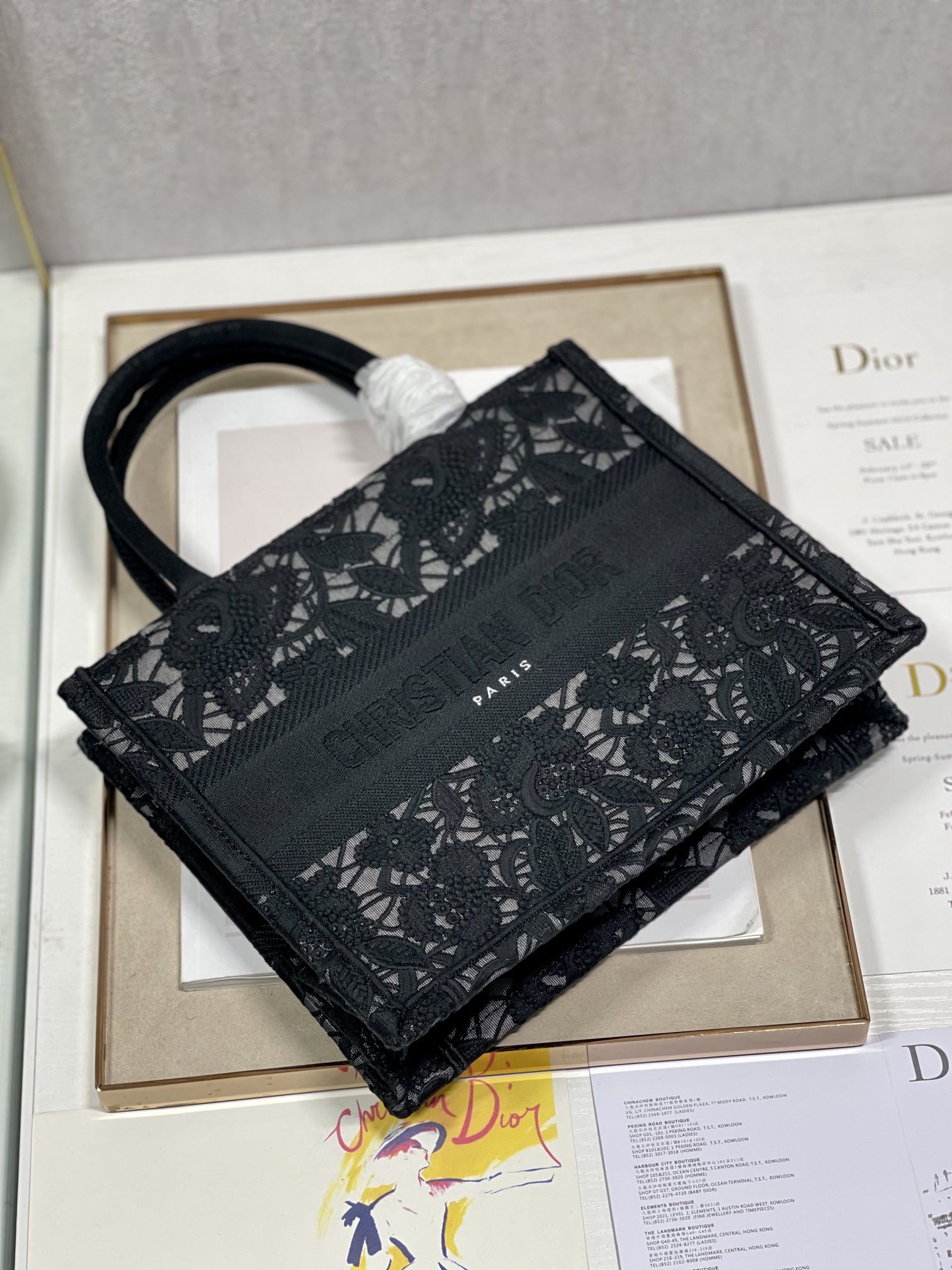 D*or small book tote-26*8*22cm