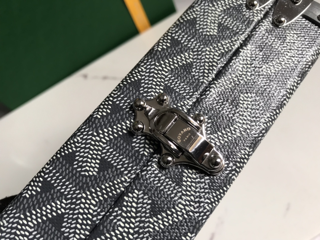 Go*ard minaudière bags