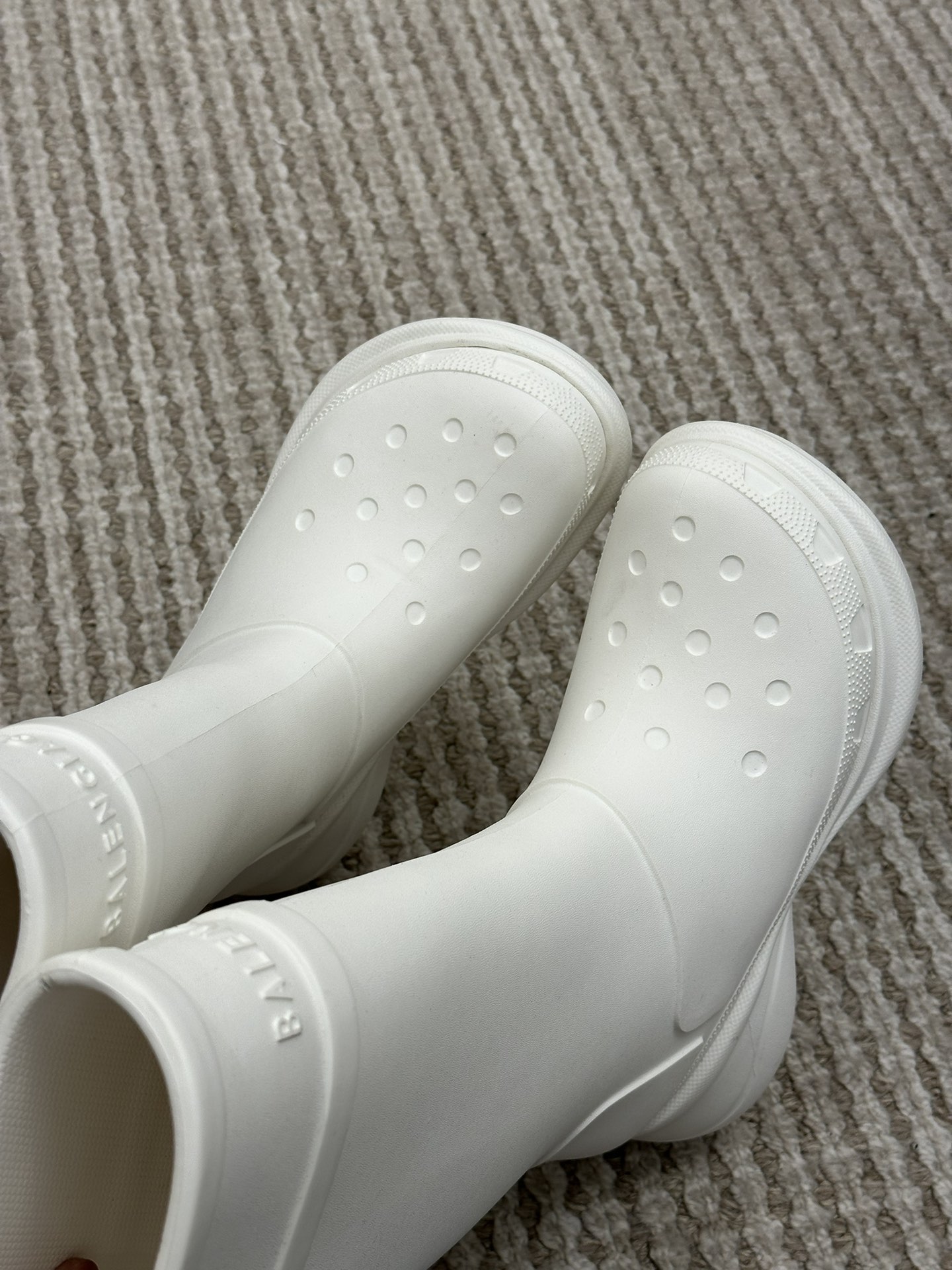 Ba*len*cia*ga boots