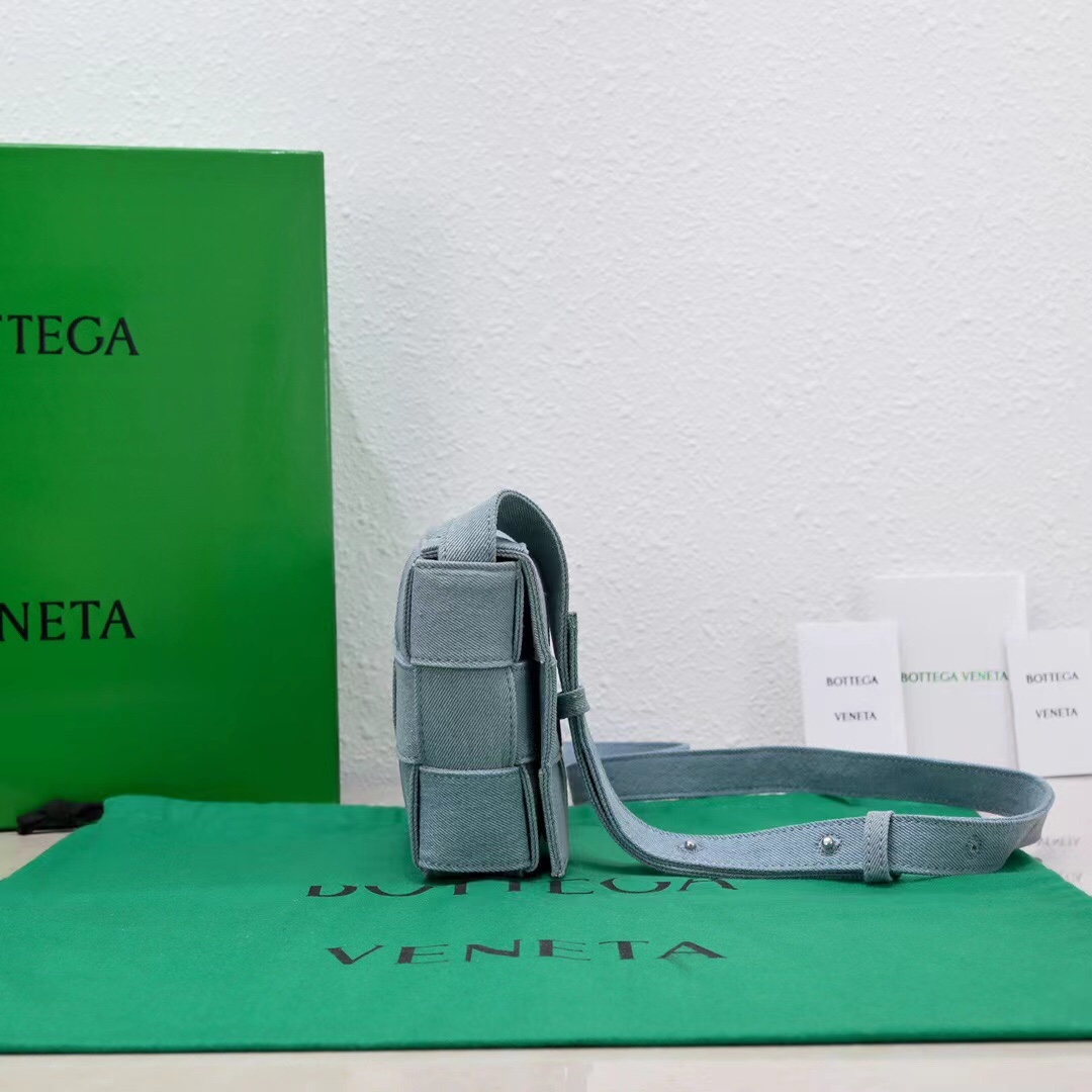 b0tte*a Ven*ta cassette bag-23x15x6cm