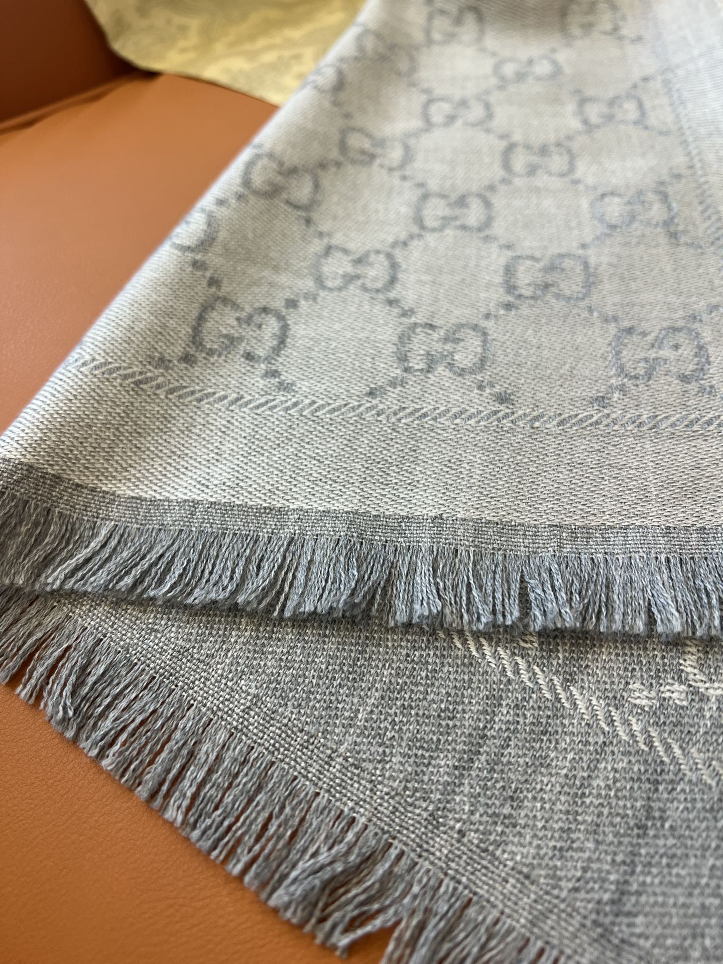 G*u*i scarf-48*180cm