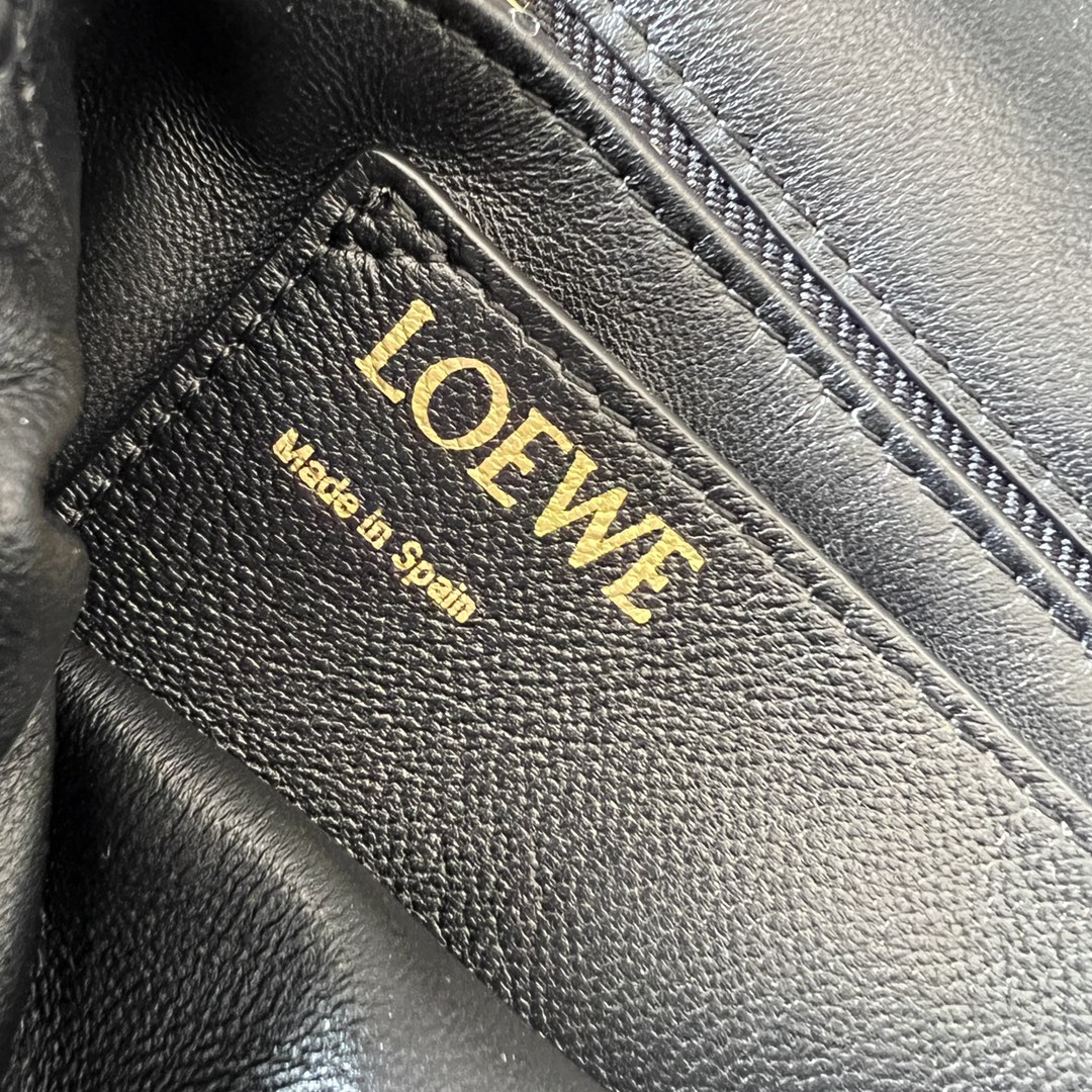 L0ew* puffer goya bag-23*13*6cm