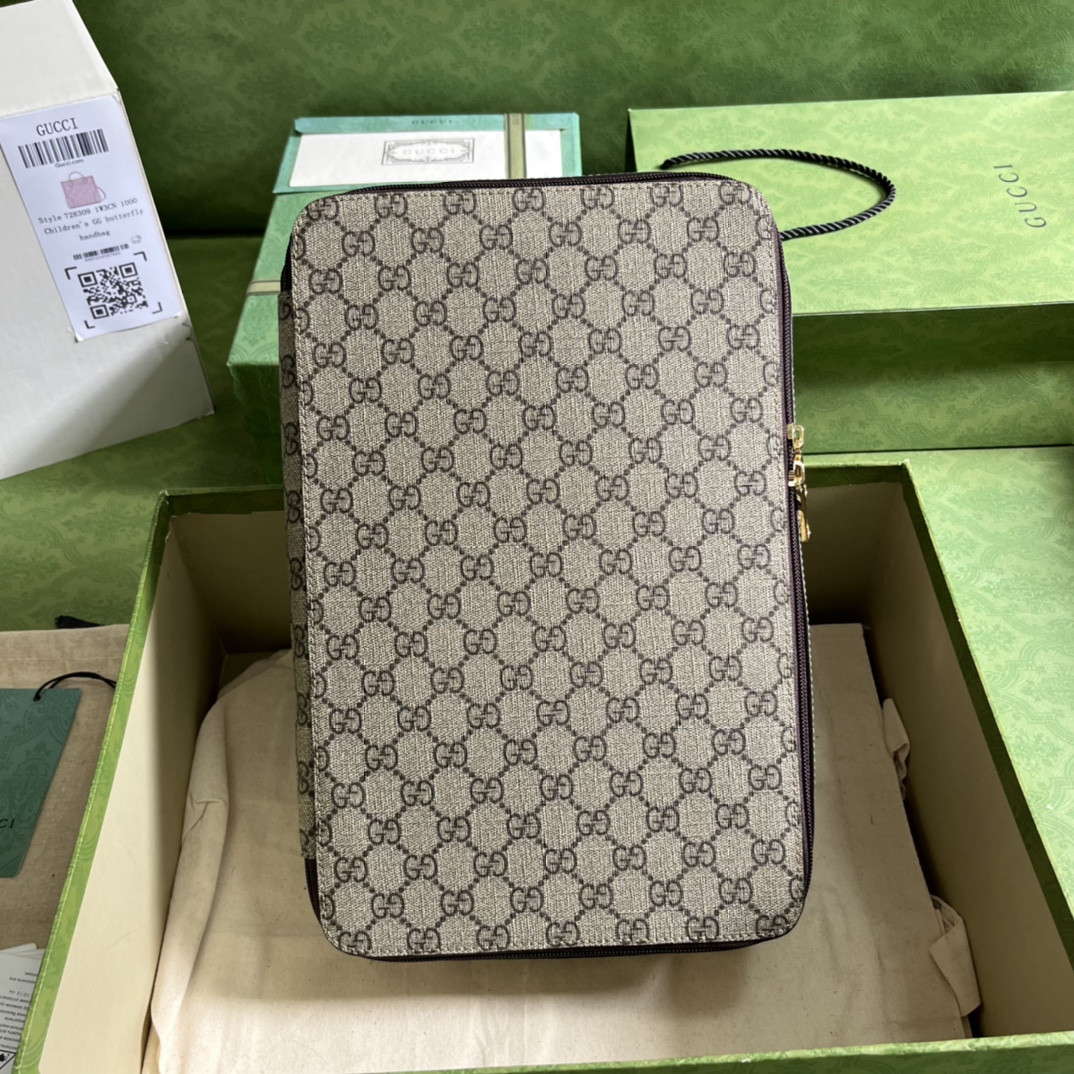 G*u*i pouch-33.5*21.5*8cm