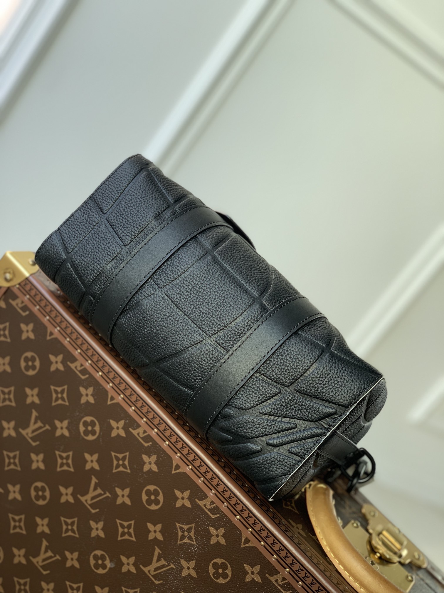 l0*is V*t0n city keepall-27x17x13cm