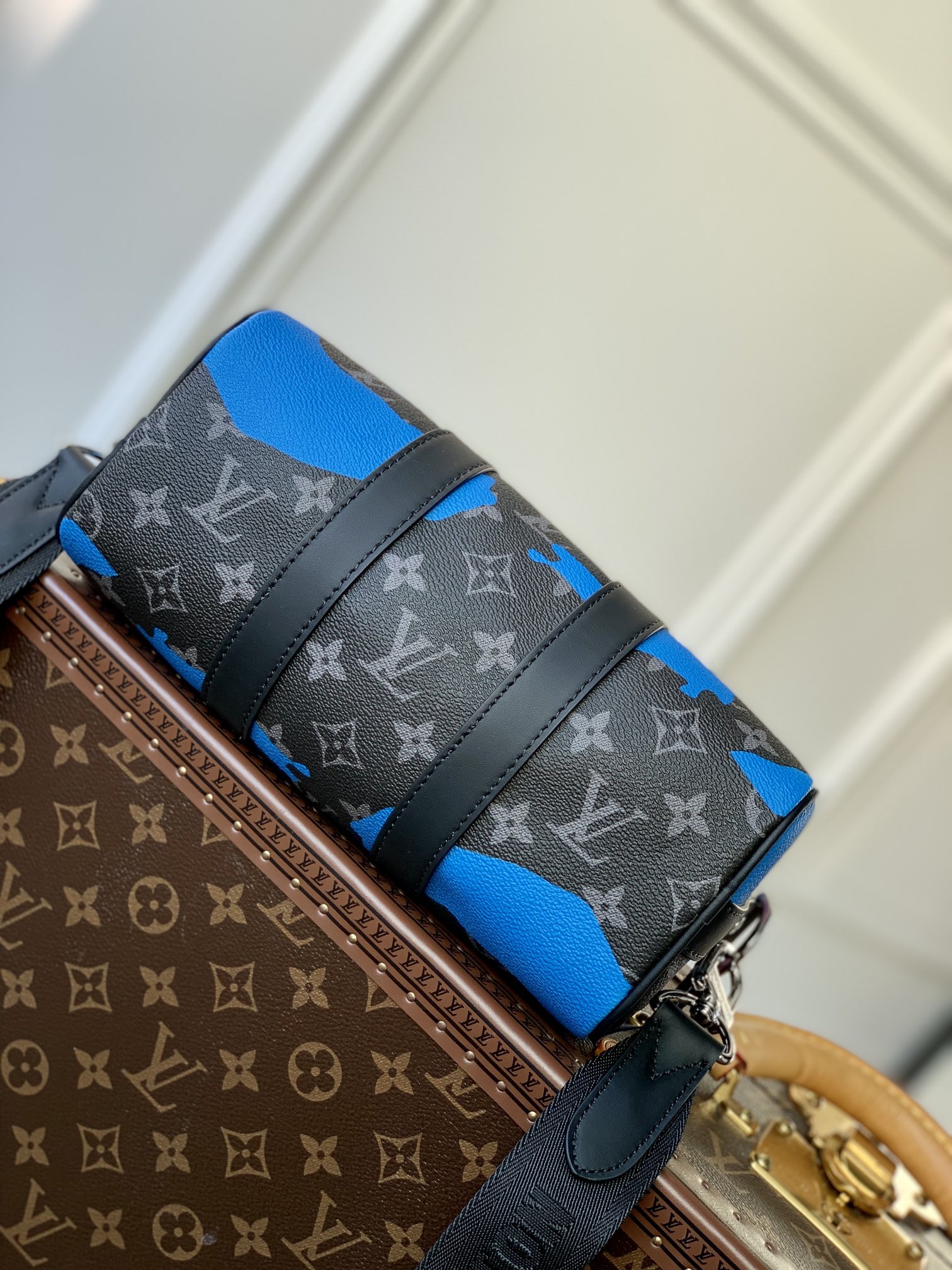 l0*is V*t0n keepall-m21430-25*15*11cm
