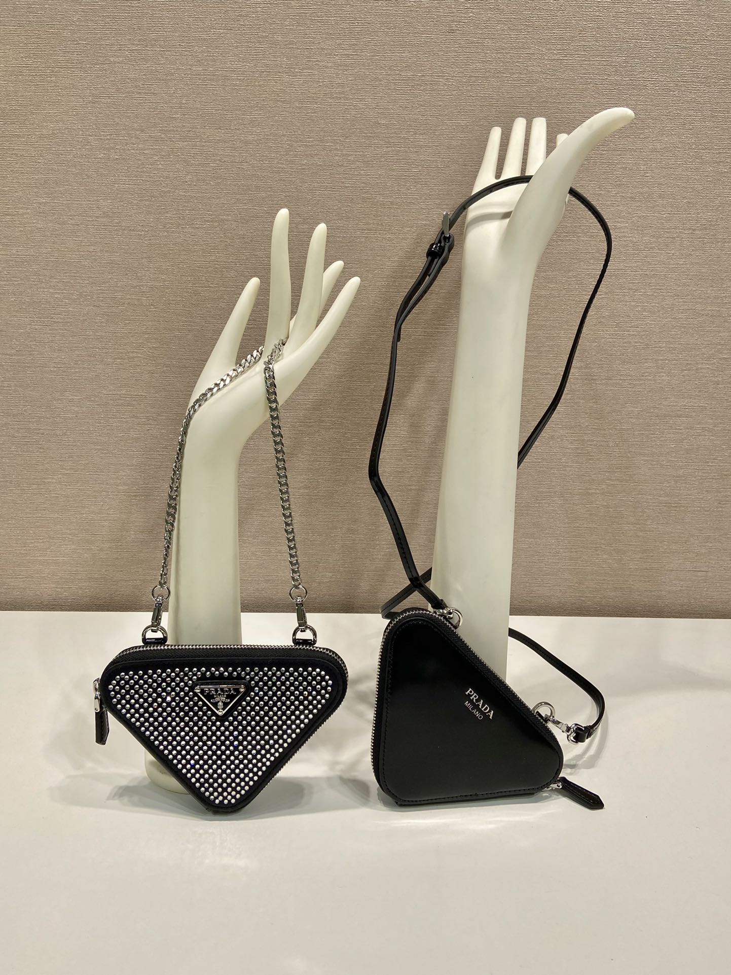 Pra*a 1nr015 double triangle bag -15*10*5cm