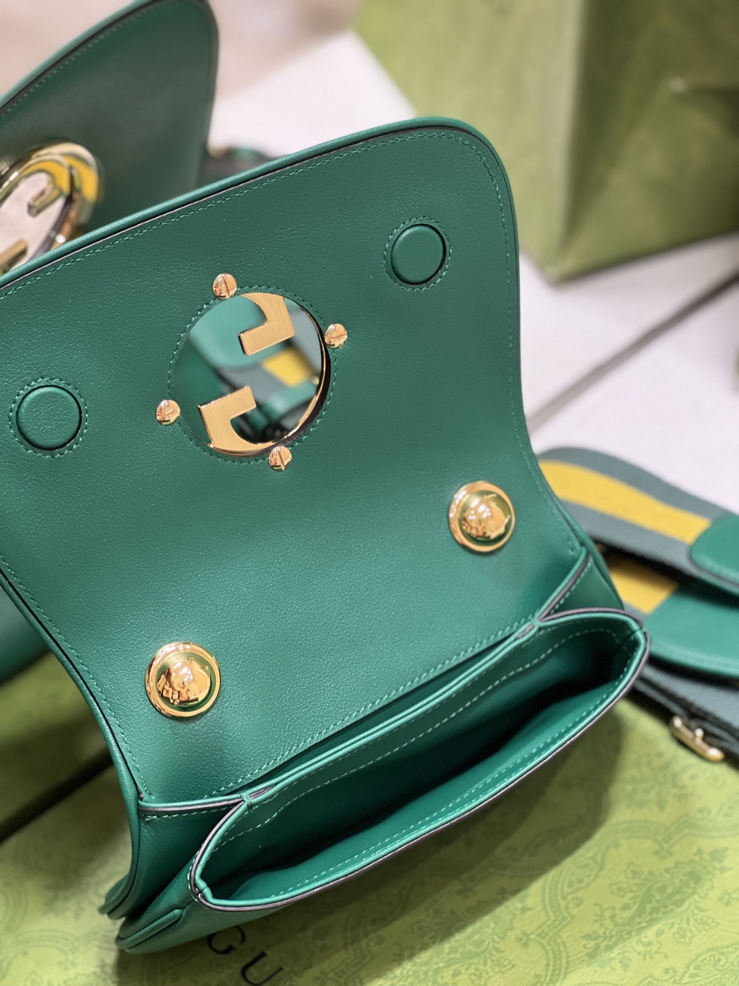 G*u*i blondie shoulder bag-22*13*5.5cm