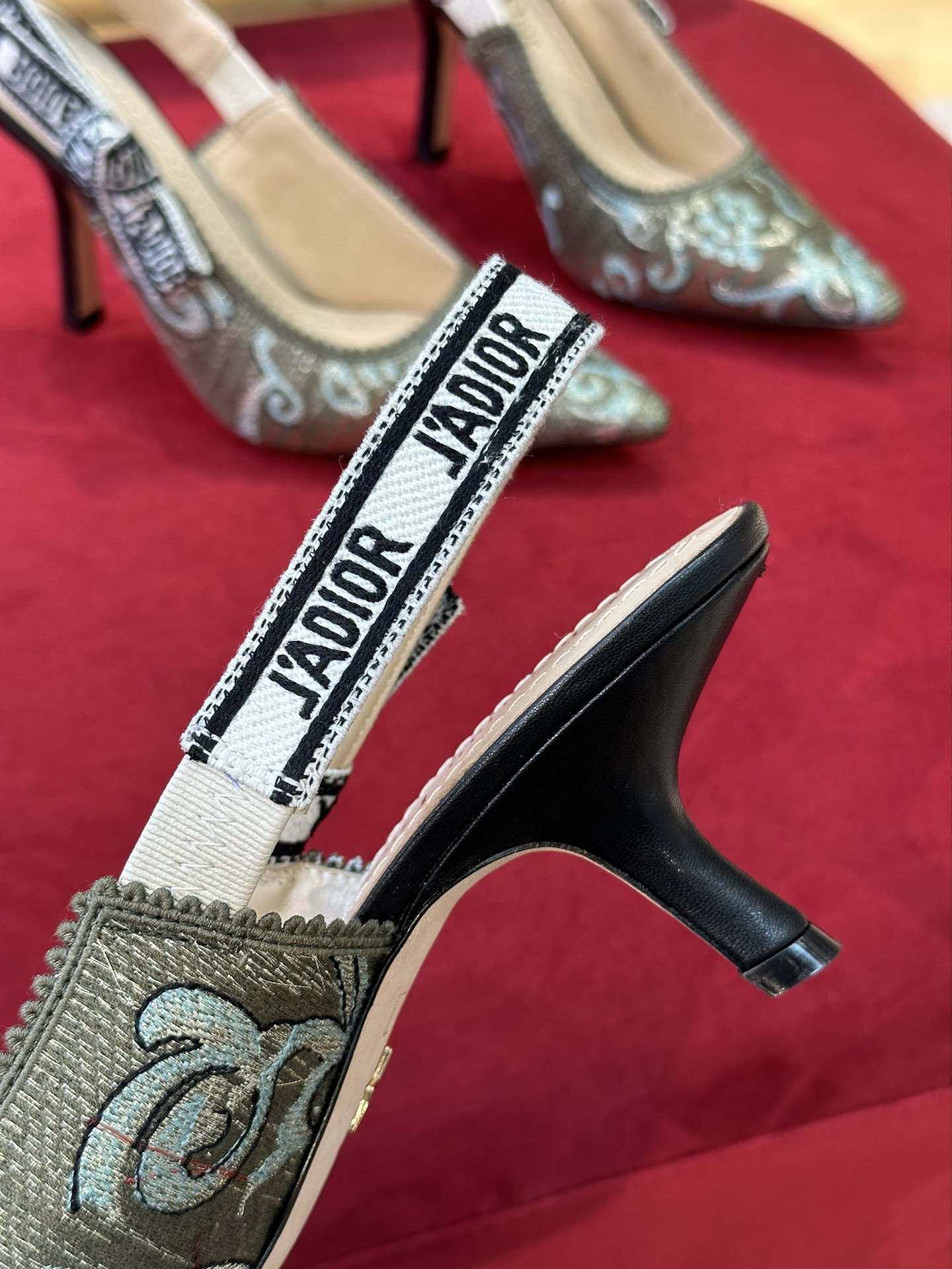 D*or slingback
