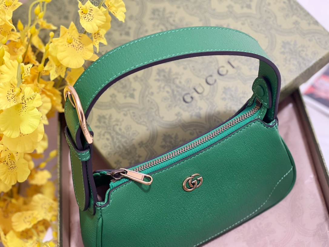 G*u*i aphrodite bag-21*12*4cm