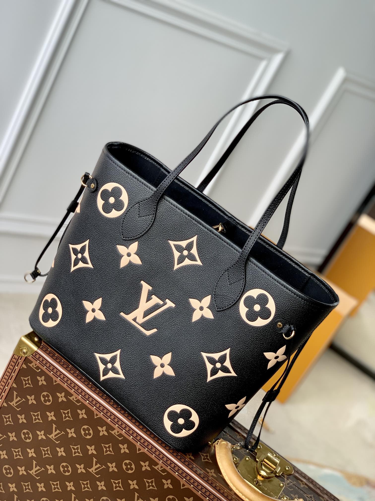 l0*is V*t0n neverfull mm m21579-32*29*17cm