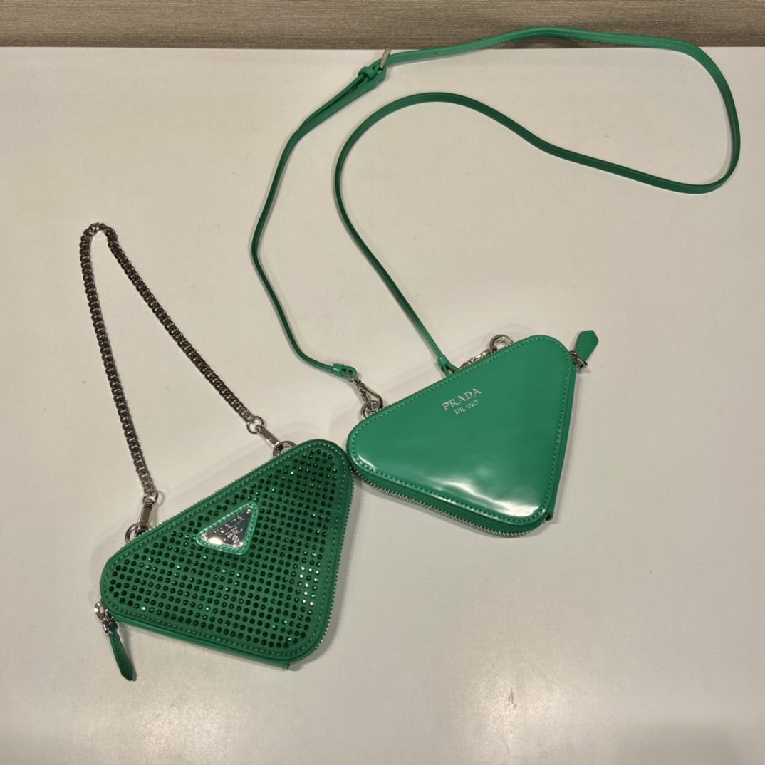 Pra*a 1nr015 double triangle bag -15*10*5cm