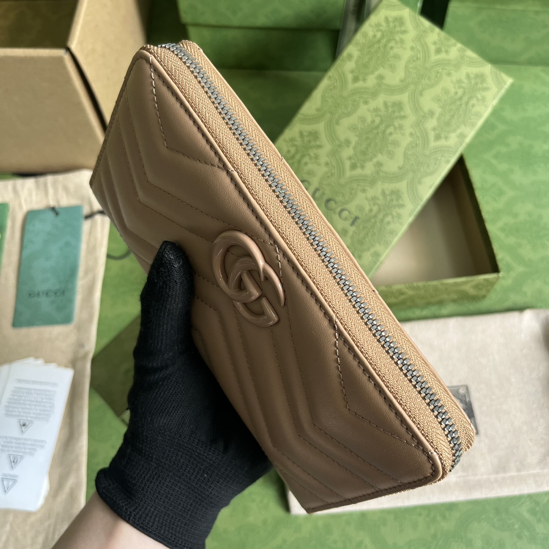 G*u*i wallet-19.5*11*3cm