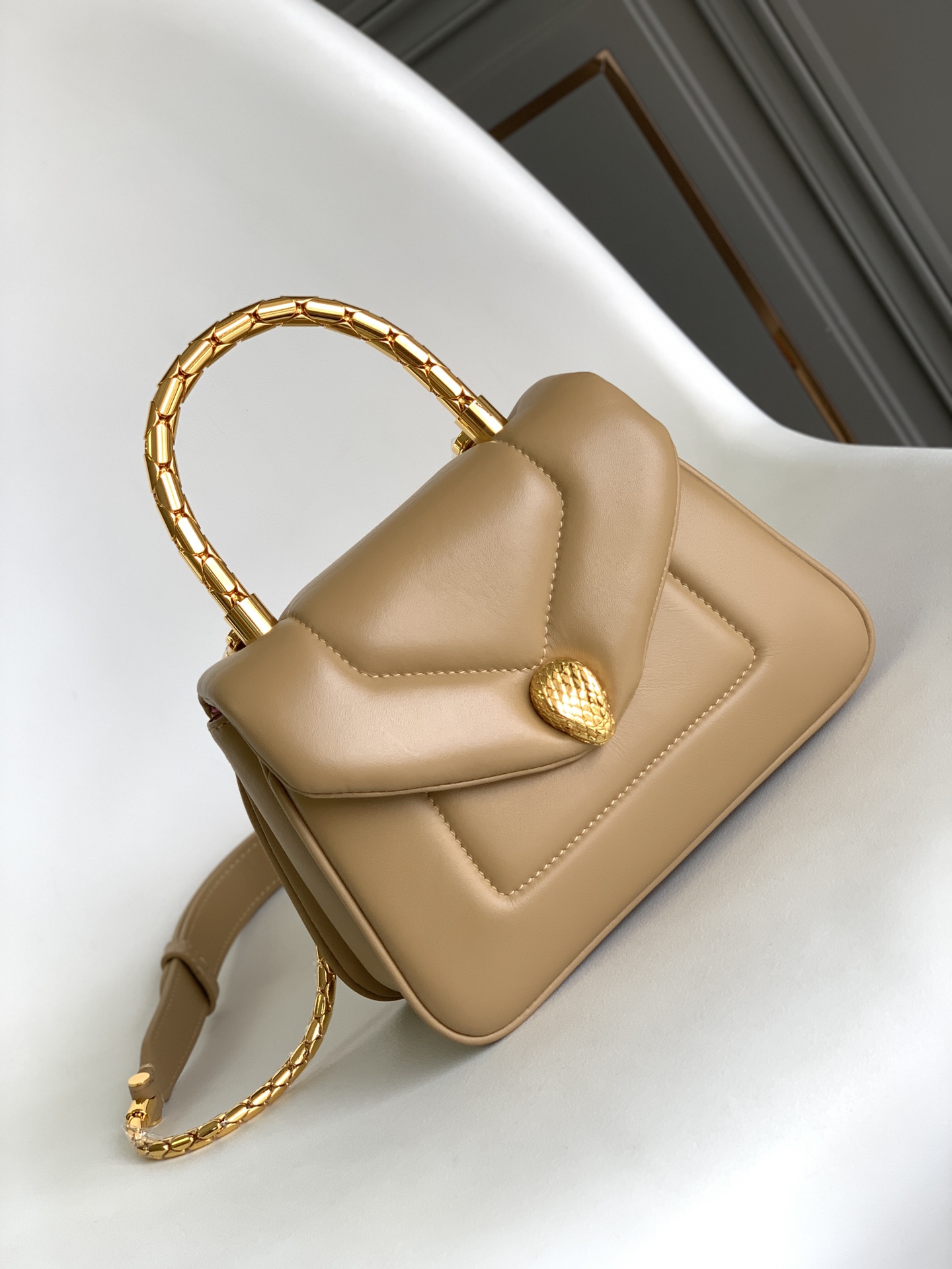 B*l*ai serpenti reverse-20*14*10cm
