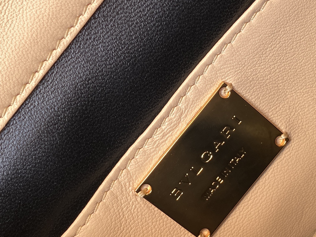 B*l*ai serpenti forever bag-19*13.5*6cm