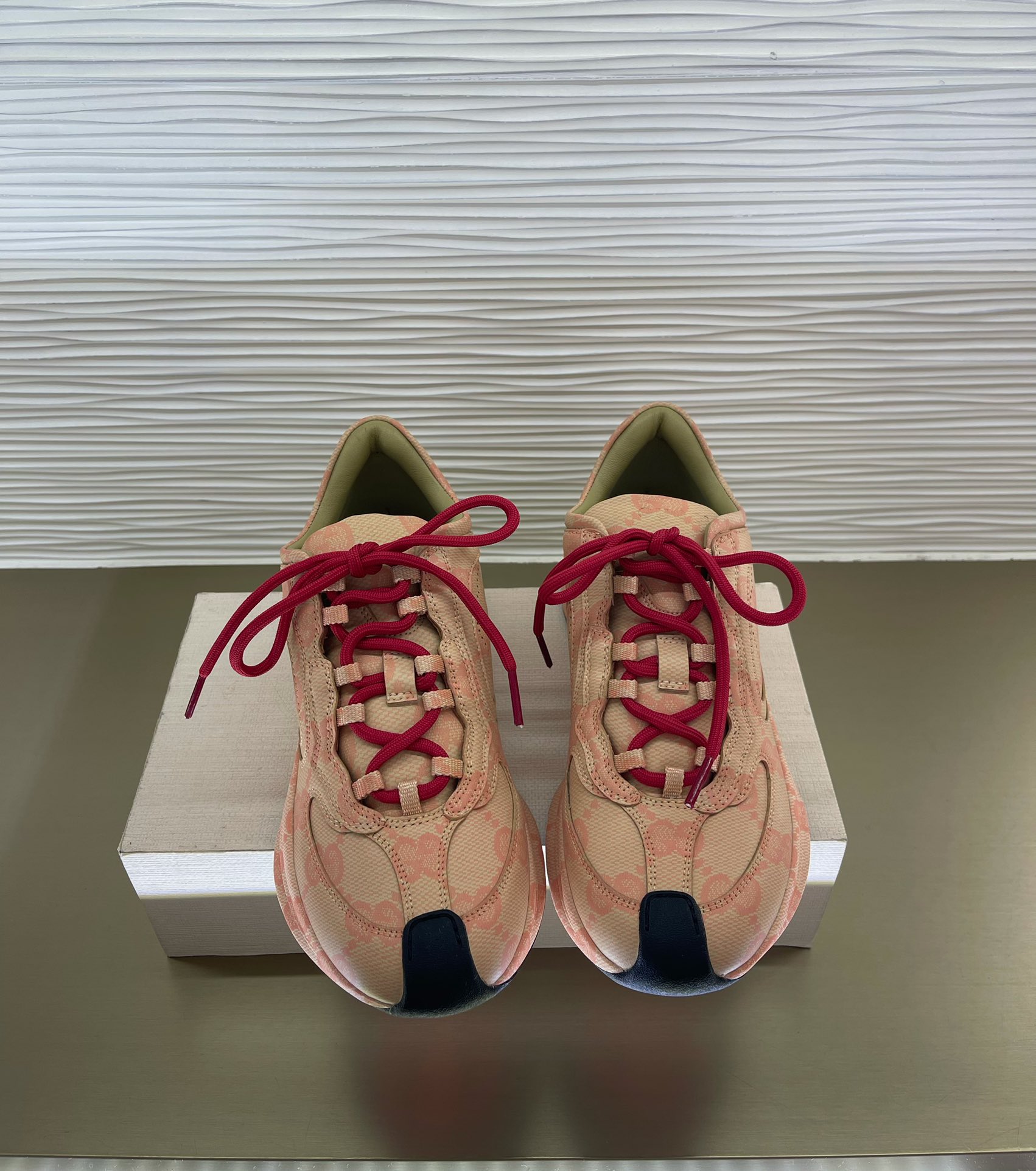 G*u*i sneakers
