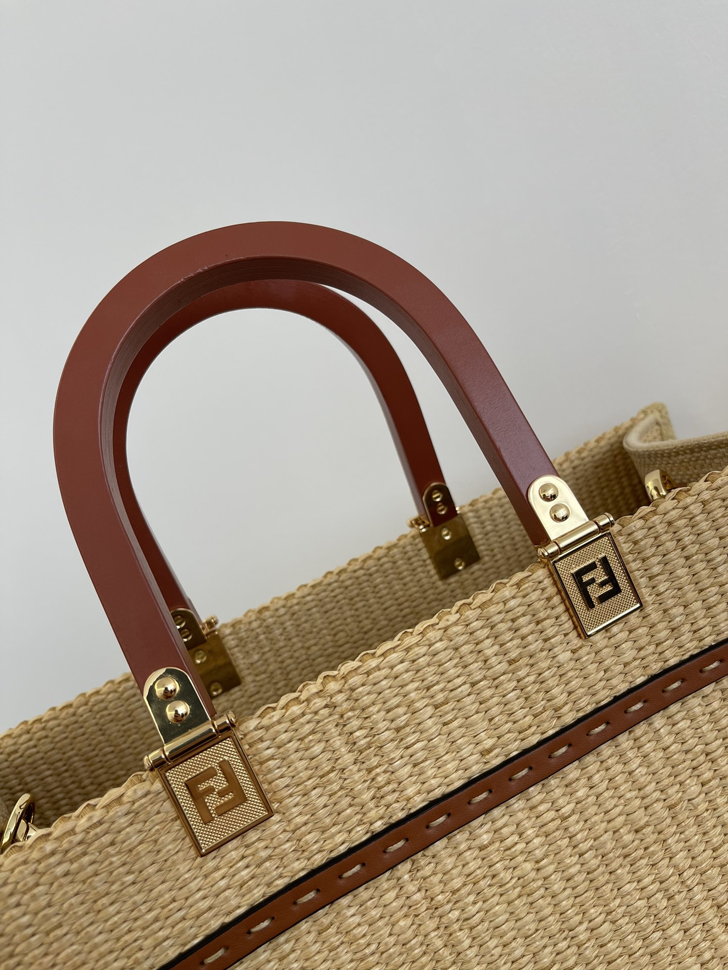 F**di sunshine tote-31x17x35cm